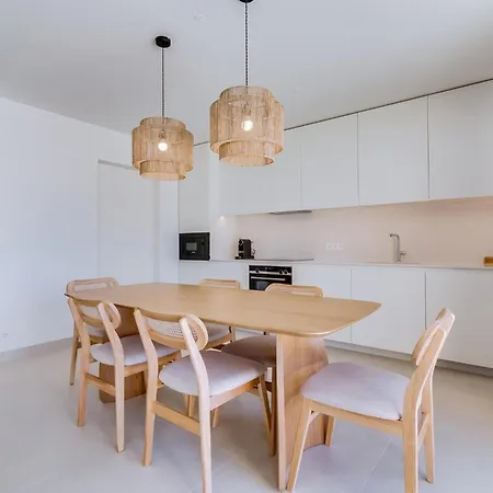 Sophisticated 2bdr In The Nine Appartamento *