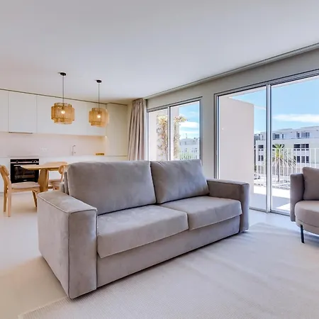 Sophisticated 2bdr In The Nine * Vilamoura