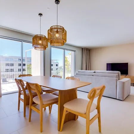 Apartmán Sophisticated 2bdr In The Nine Vilamoura